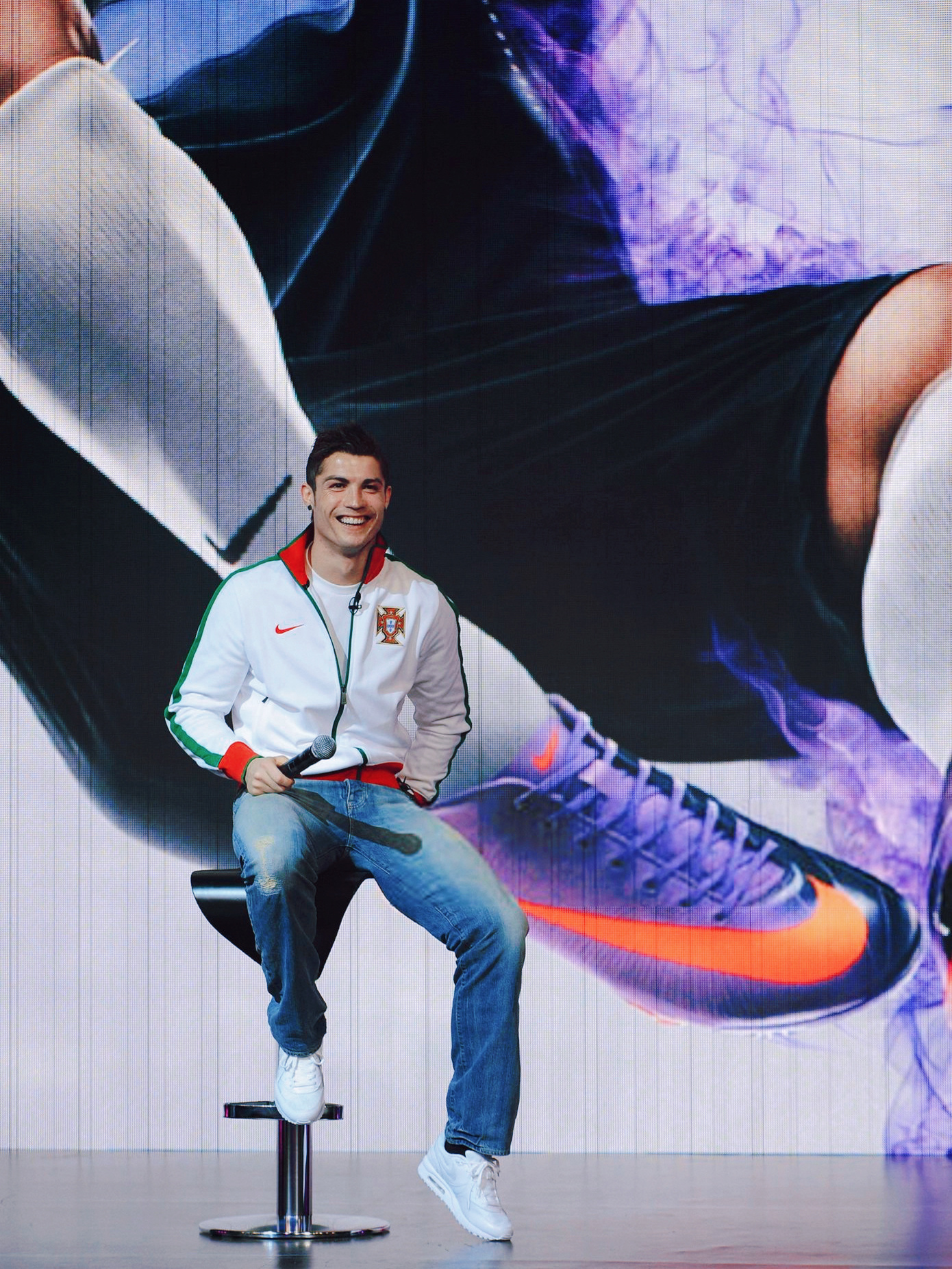 人怎么能帅成这样