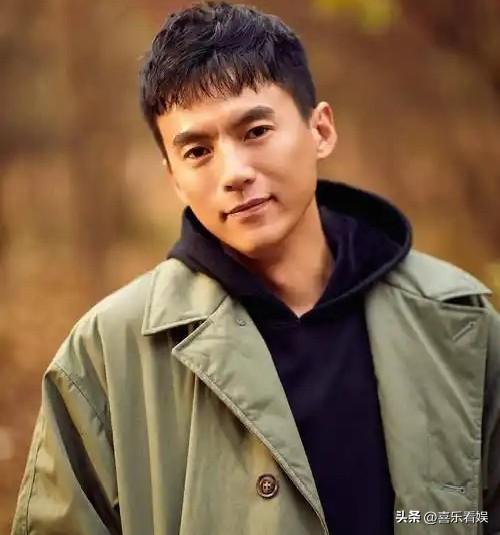 宋宁峰，这操作让人不理解了
 
4月2号，宋宁峰又冲上热搜，这次不是别的，是娱记