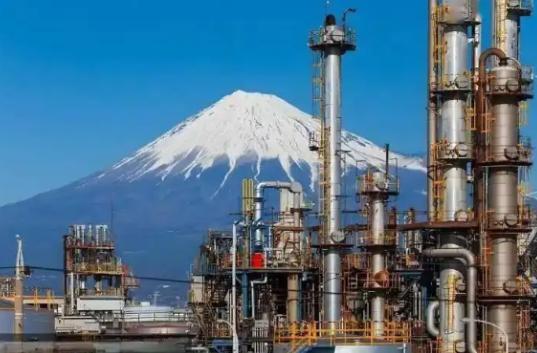 日本把中国研究透了，我们却在看抗日神剧。从产业链替代方案到台海兵棋推演，东京的智