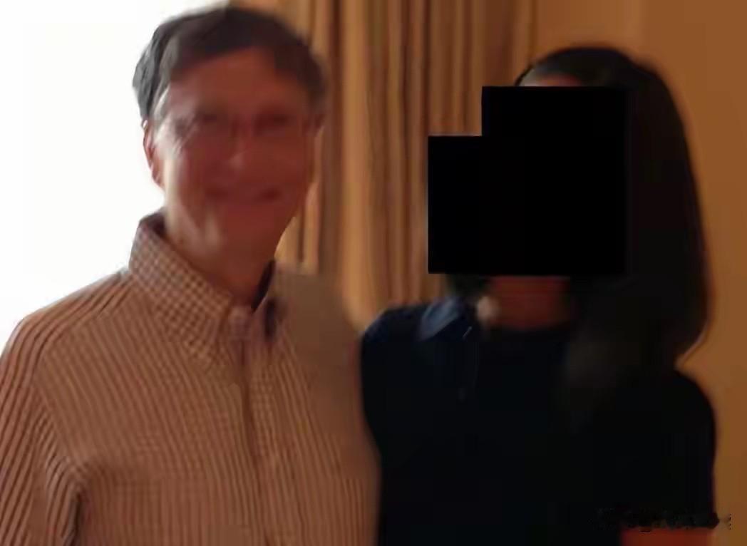 还记得小时候《读者》《意林》里那些“心灵鸡汤”吗？比尔·盖茨是“憨厚理工男”，巴