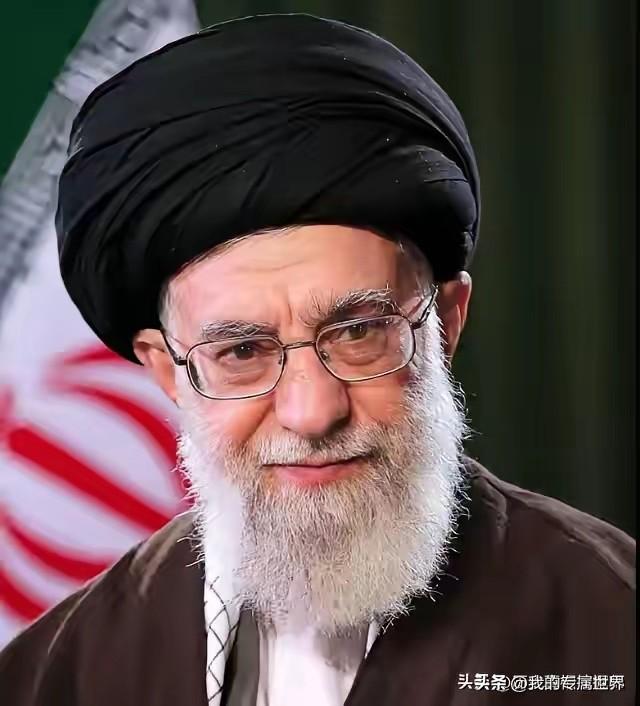 就因为哈梅内伊扶持了一位亲美总统，抱着顺美国的想法，始终压制反美狂人内贾德，最终