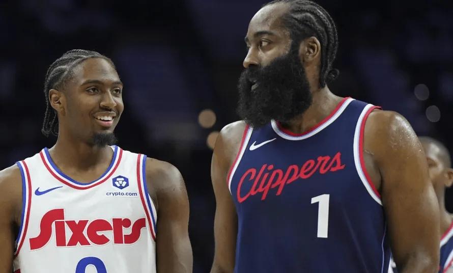 他还是那么爱哈登！
即使不是队友了，“小马哥”还是那么爱哈登。最后哈登投丢那个三