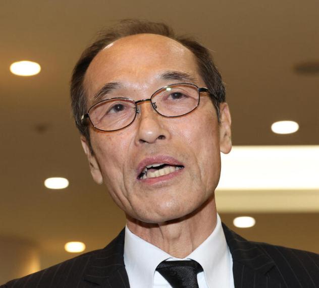 1月25日，日本前议员东国原英夫来了个“实名爆料”，他说：高市早苗本不打算解散众