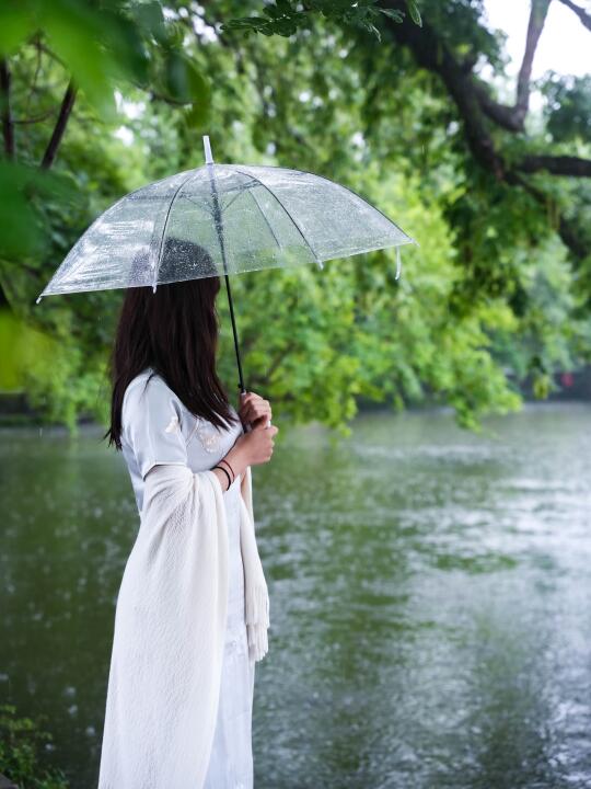 🌧️雨落宏村｜闯入江南水墨画的24小时