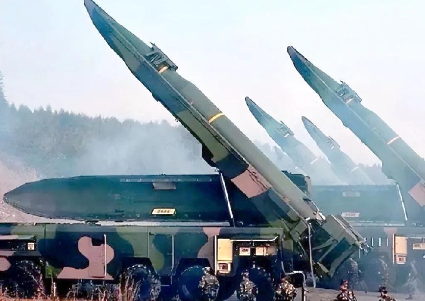 1949年元旦，毛主席说:打过长江去，解放全中国！
当时问过国统区的老百姓有多少