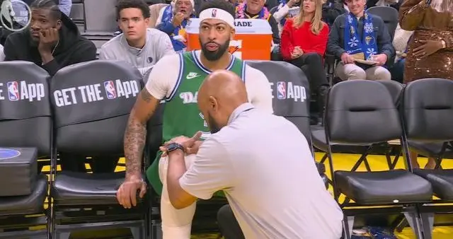 又伤了！浓眉腹股沟痉挛 连续两年圣诞大战伤退