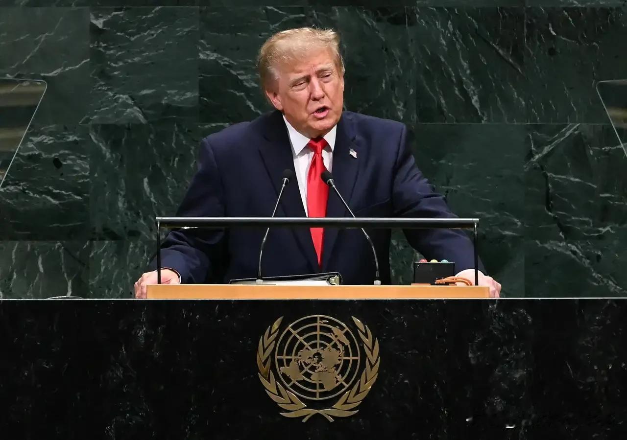 快讯！特朗普公开对伊朗下终极二选一：要么崛起，要么彻底覆灭
 

当地时间9月2
