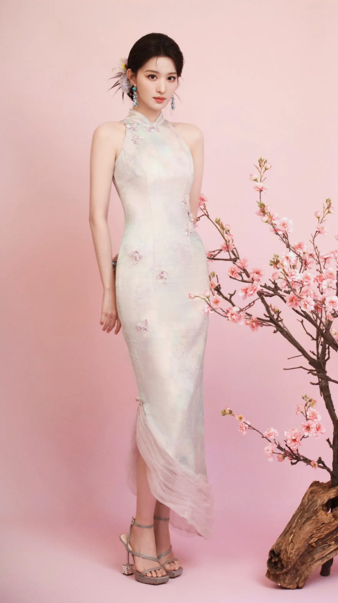 [美女二季度概况＆绝美图片18张-王楚然]