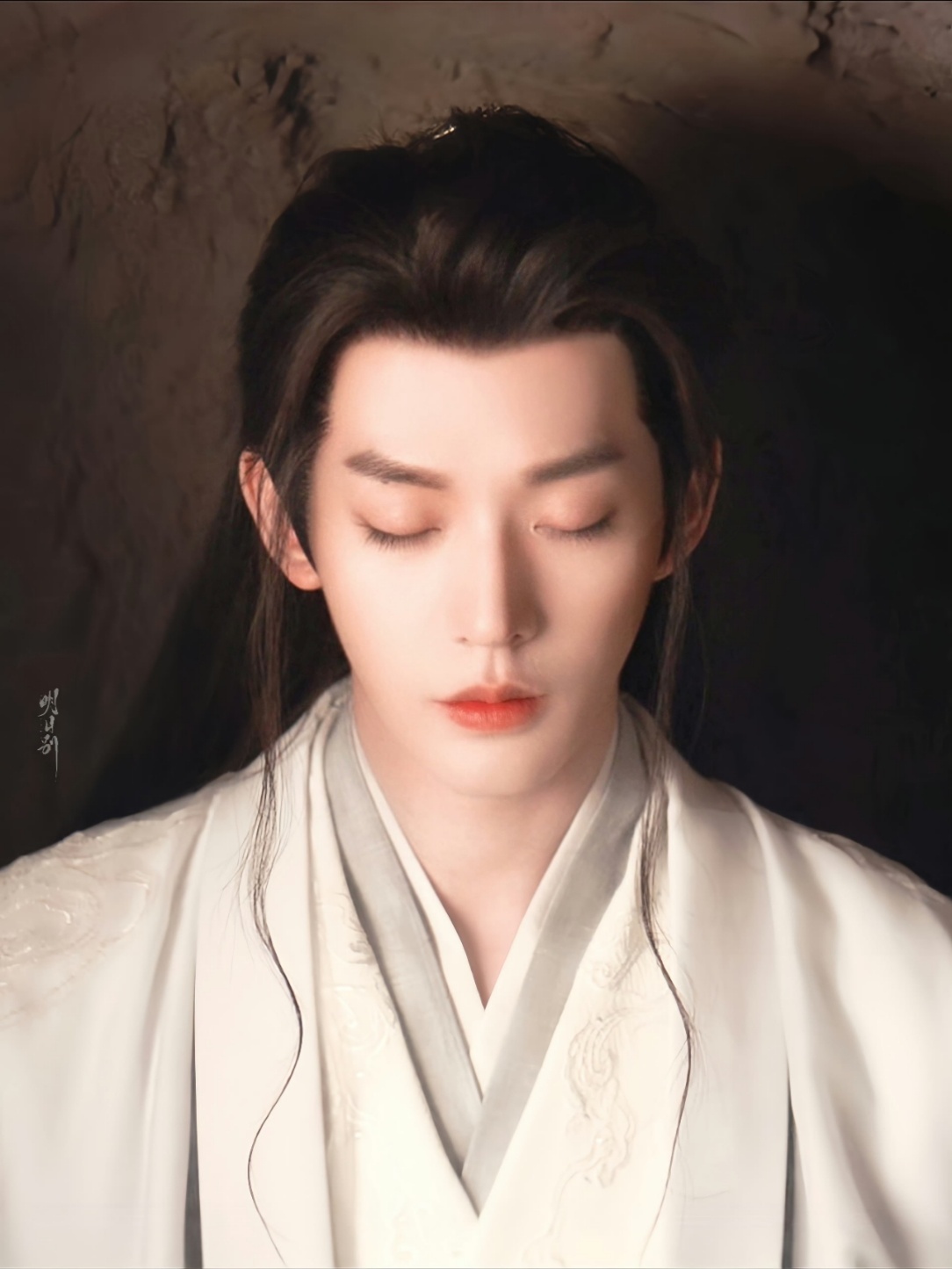 尖叫之夜青春喜爱作品评选·2025爱奇艺尖叫之夜 舞台上亮眼，作品中热忱。期待2