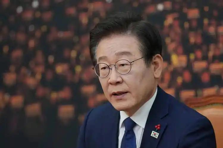 李在明政府这一轮三边外交调整，核心不是在中美俄之间选边站队，而是分层推进战略解绑