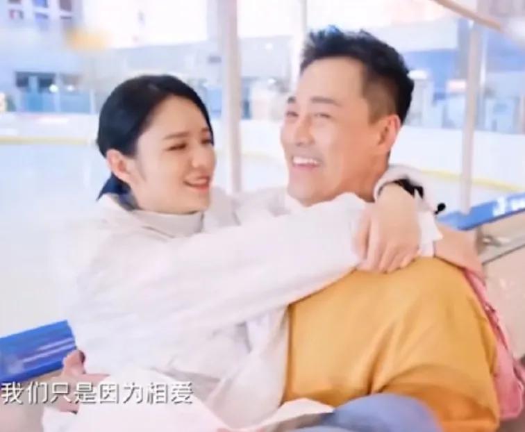 林峯老婆引发热议！
7月15日，林峯老婆张馨月突然引发了热议，起因是网传林峯老婆