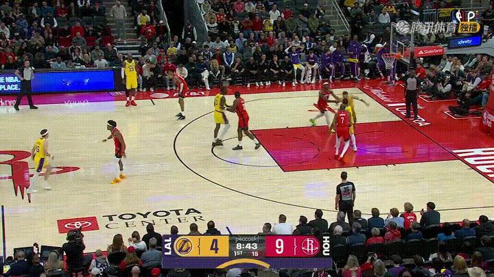 湖人巨星东契奇真是太不尊重杜兰特了！在今天湖人客场挑战火箭的强强对话中，当时比赛