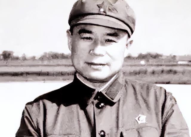 1943年，王近山随手消灭180名日军，但在清点战利品时，战士却疑惑道：“枪呢？