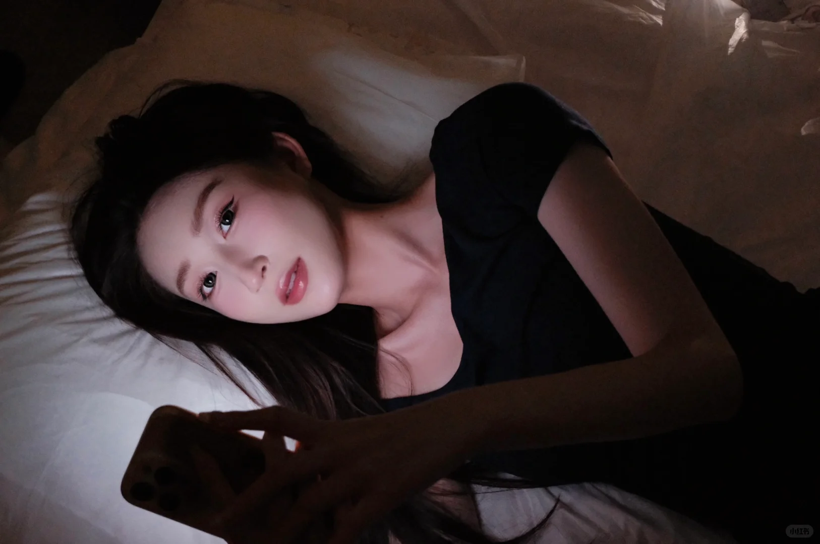 我看哪个美女还没拍过🛏️氛围感照片