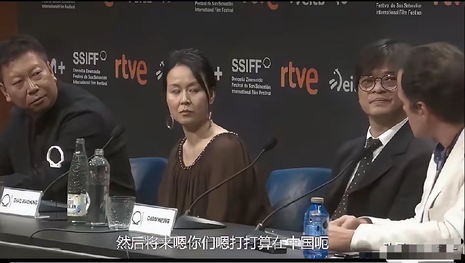 赵晓红的演技。网友神评论：不要拿你的爱好挑战人家的专业！ 