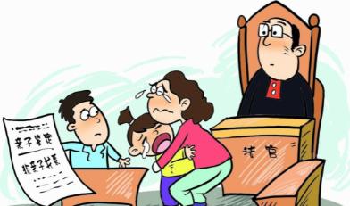 广西，一名在校女生因怀孕与男同学在双方父母见证下办了婚宴，当时男生家给了9688
