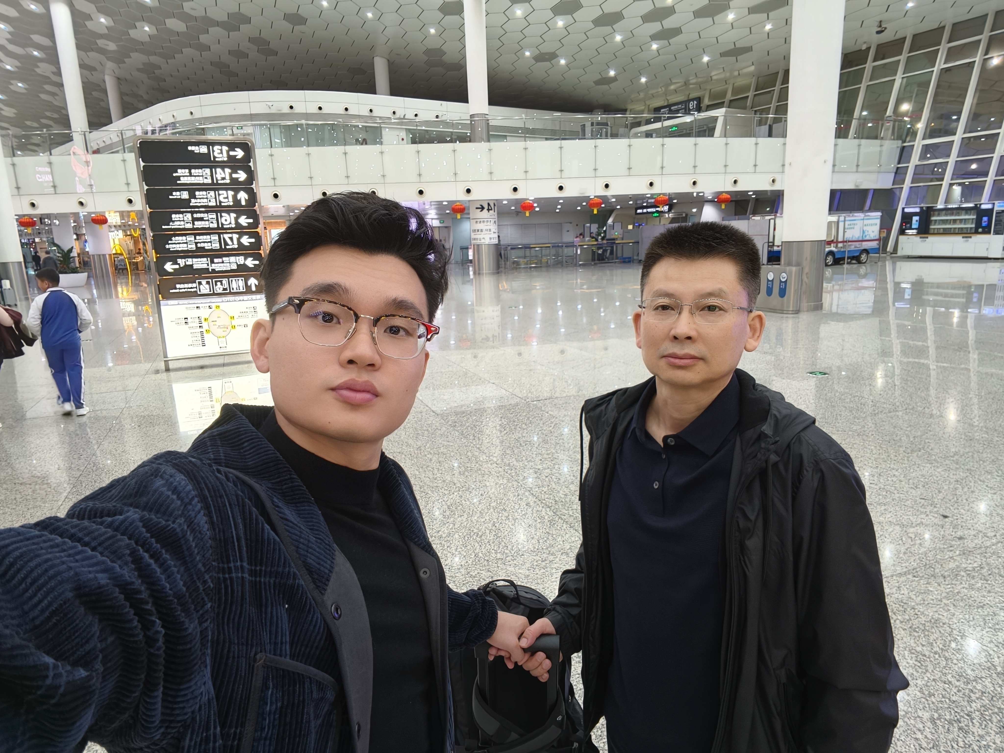 尊界返乡二人组集结完毕