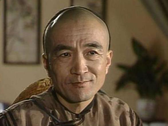 清朝名臣刘墉，配得上“好官”之称？其实他的行为比和珅更可恨。
 
一提清朝名臣刘