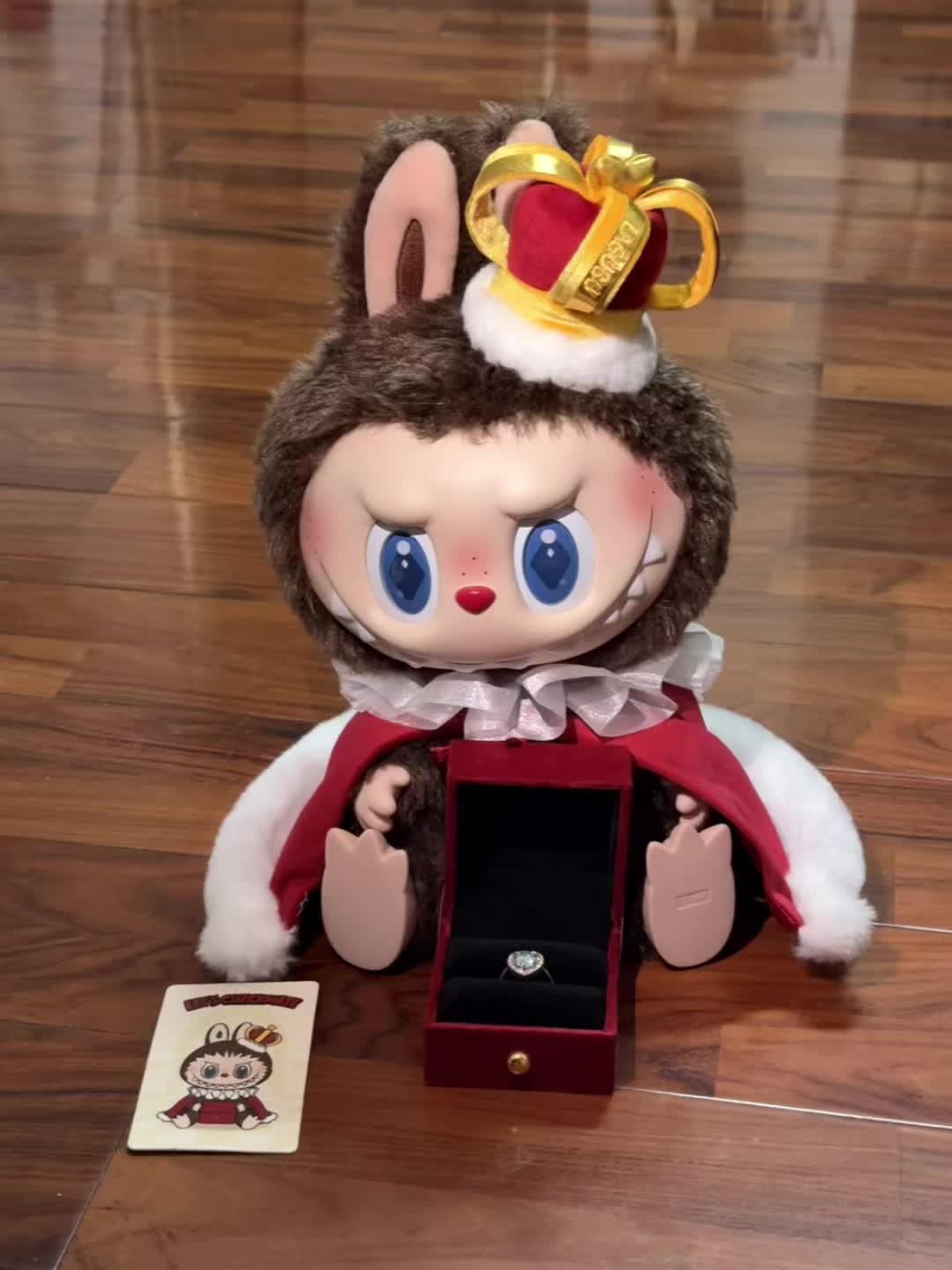 拉步步怎么这么可爱😻曾经觉得很丑，越看越萌，丑萌丑萌的，谁懂