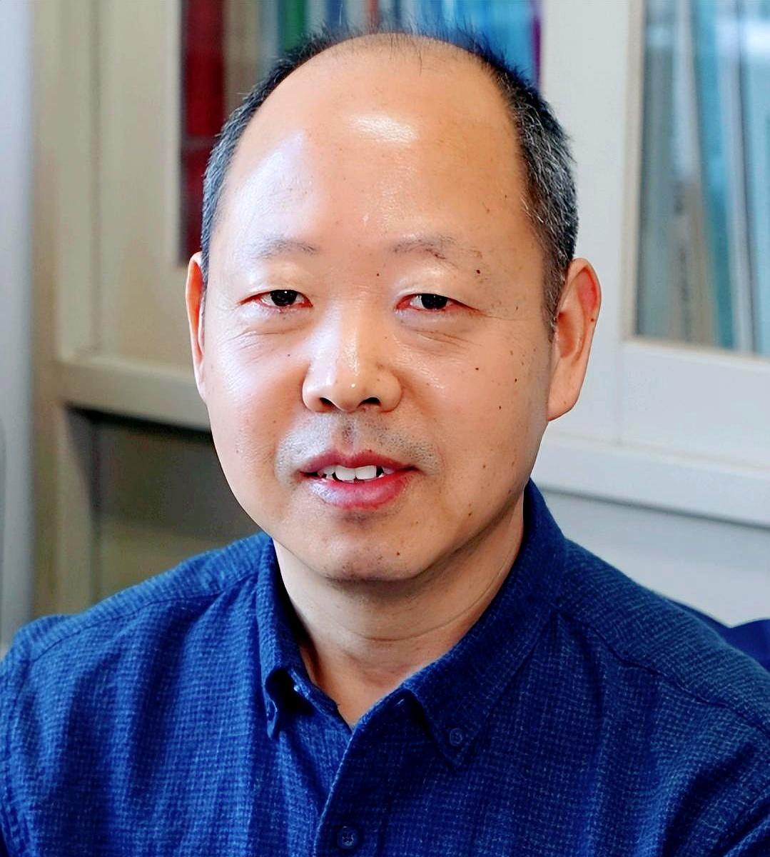 喝了半辈子白酒，可能很多人根本不知道，中国白酒行业背后的微生物理论基础，竟然是由