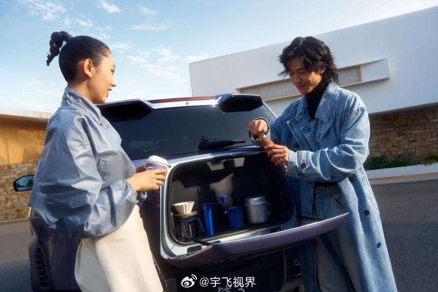 黑科技打造豹力新体验，充电5分钟，续航几百公里？比亚迪方程豹这次真的把“闪充”玩