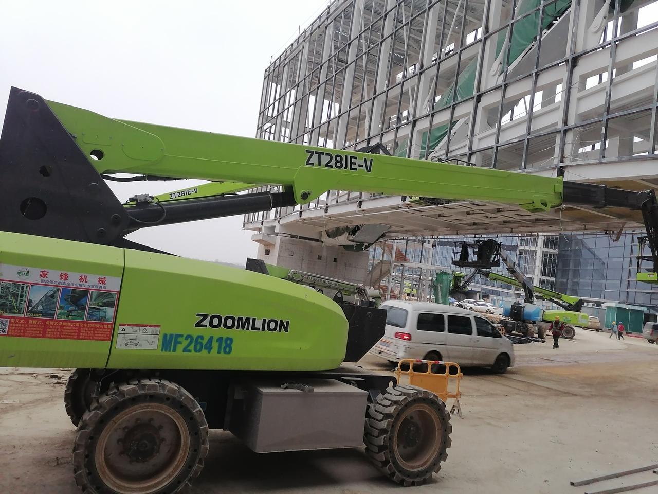 大家好，我是水电工星仔，回家到计时三天，男人，无论走多远，心中总有牵挂，无论前路