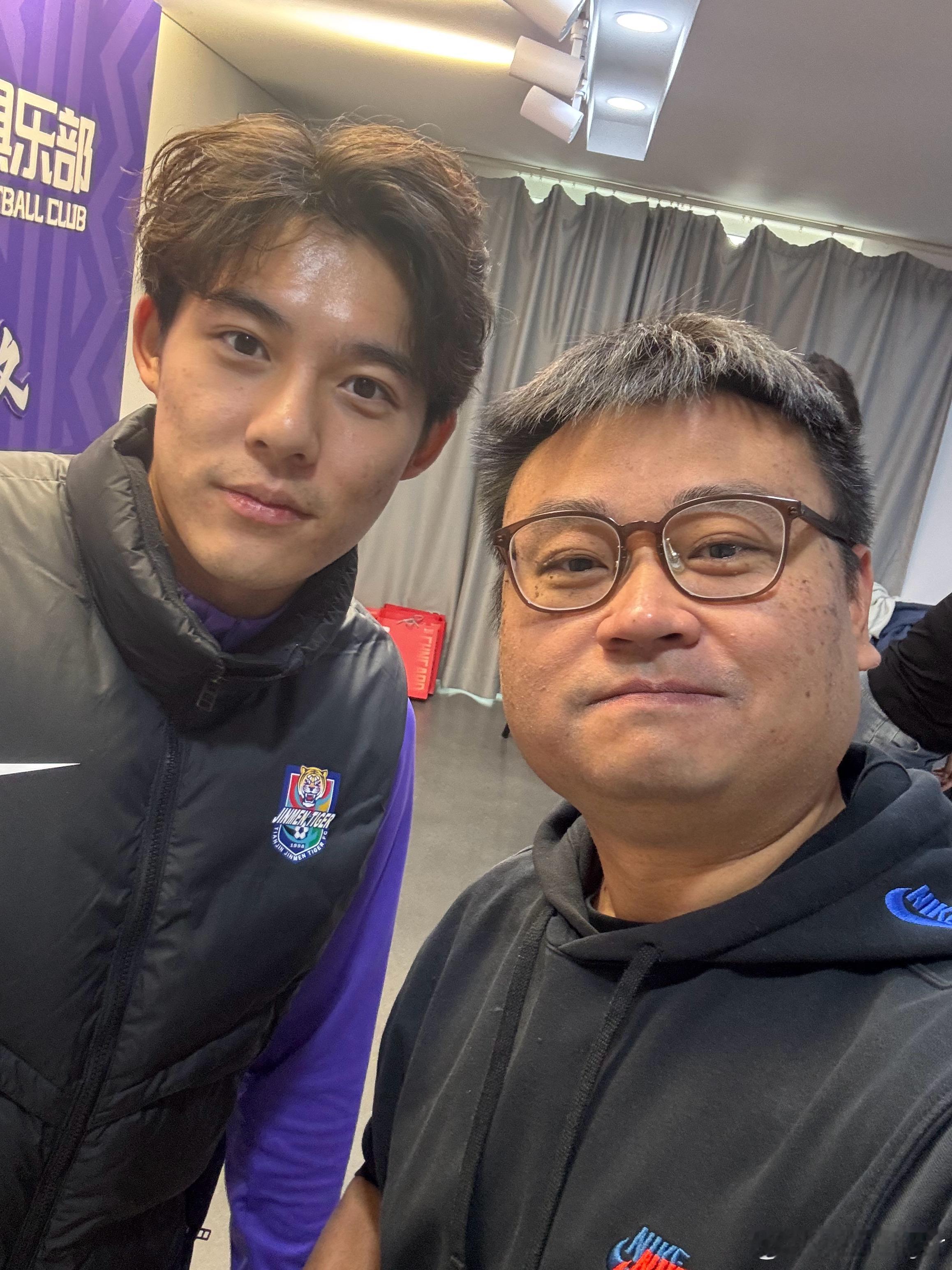 【津门虎球星卡队盒】津门虎球星卡队盒收尾工作完成，大家期待一下吧，很快了。津门虎