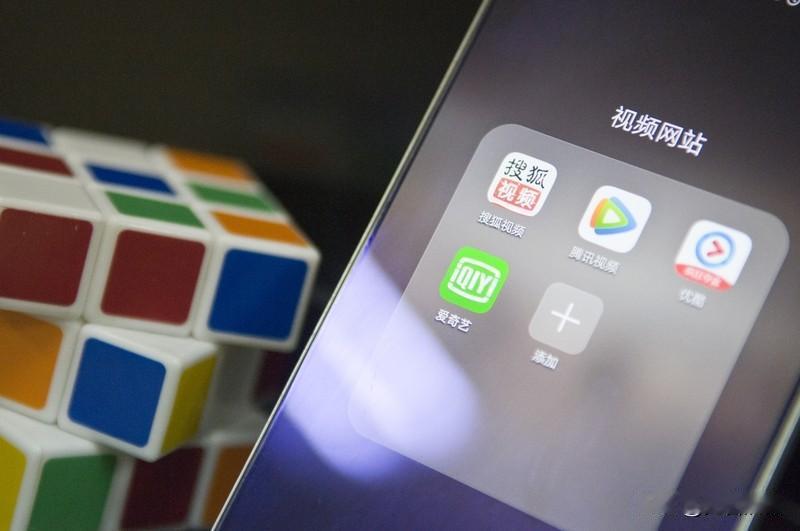 加入中视频计划能赚钱吗？我身边还真有不同情况的例子。有个朋友加入腾讯中视频计划，