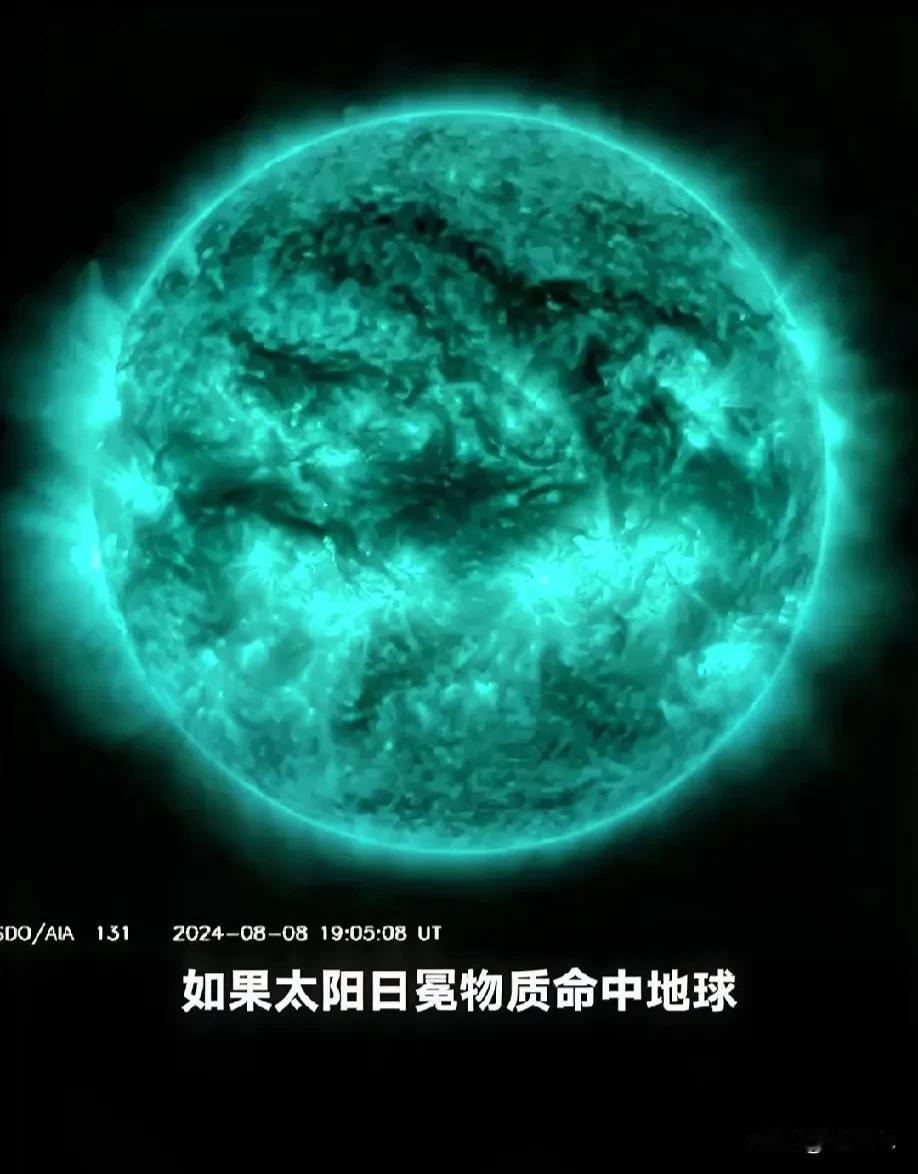 地磁暴对我最大的影响是头痛和嗜睡。
上次地磁暴快把我整晕了。
当时临近清明节，我