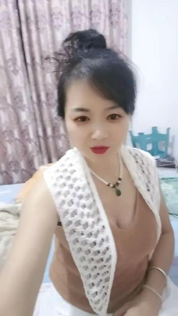 今天做个温柔的小姐姐