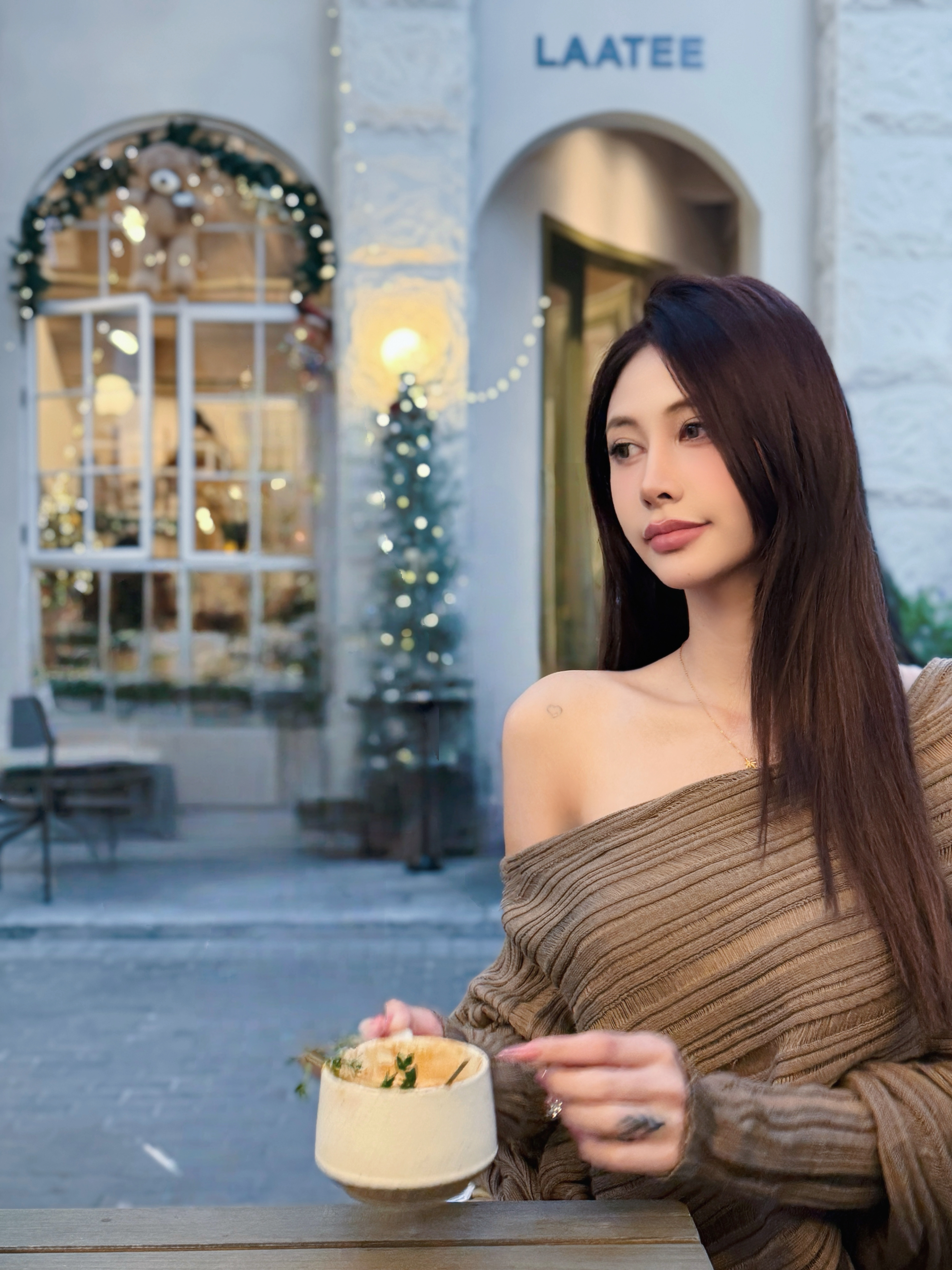 美的有点圣诞气氛了🎄 广州·LAATEE