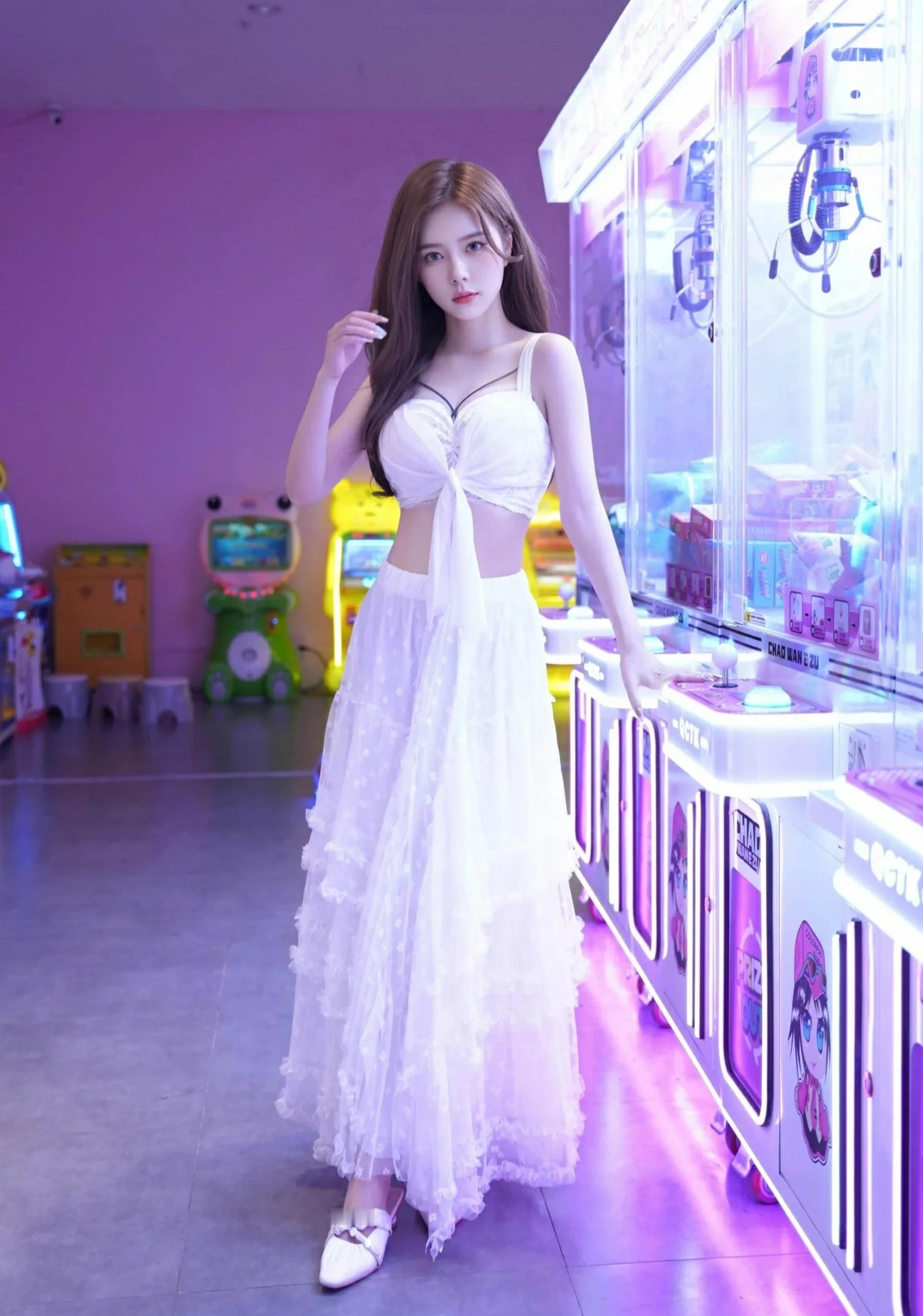 No.10791_拍黄瓜girl ​​​