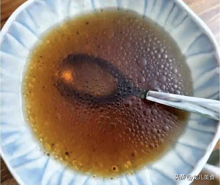 奶奶教的通便土办法，喝完半小时见效，肠道通畅一身轻
日常饮食油腻、久坐作息不规律