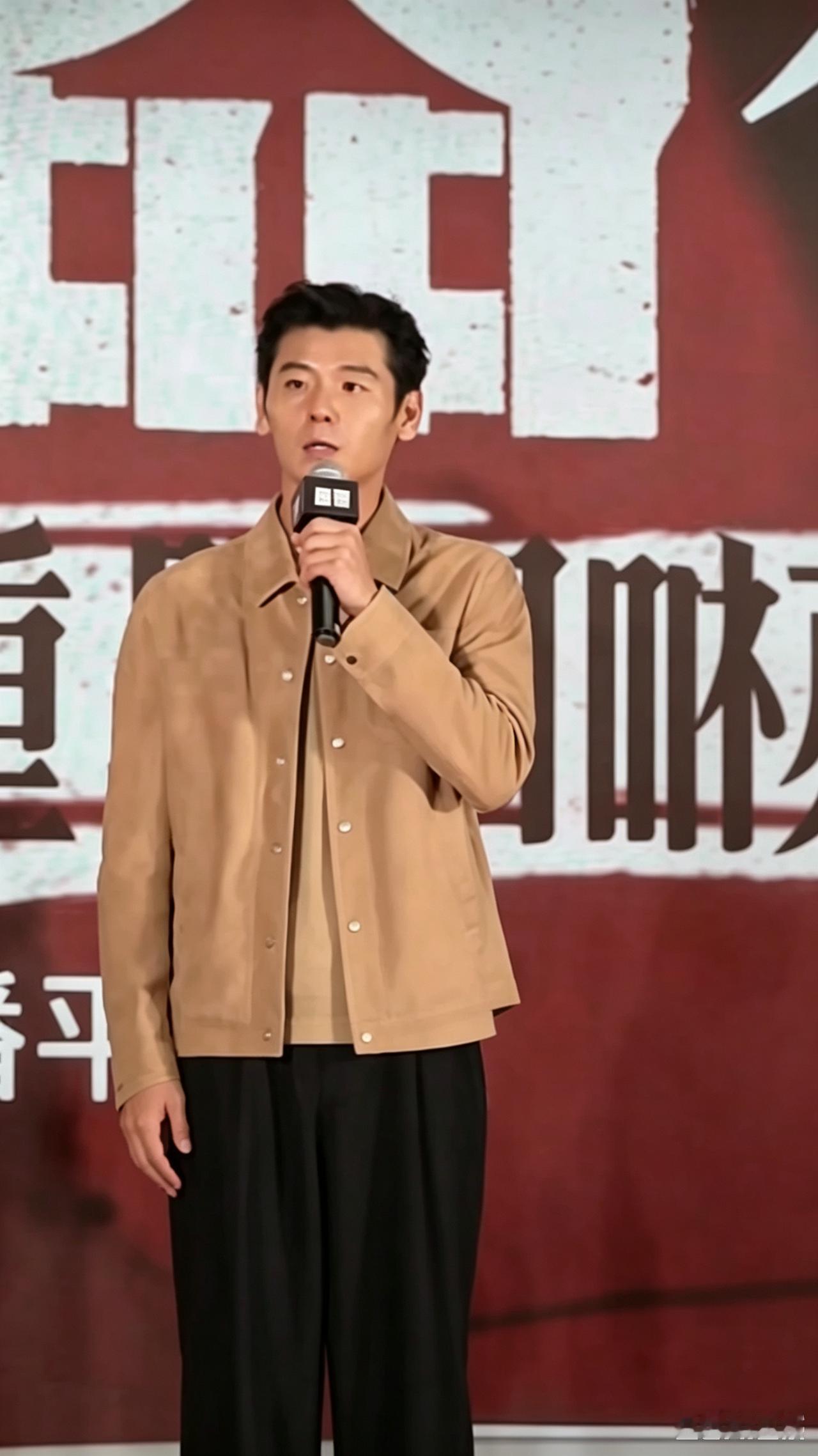 《重器》号称“年度正剧之王”，央视黄金档，高检高法联合出品，阵容超豪华。可开播后