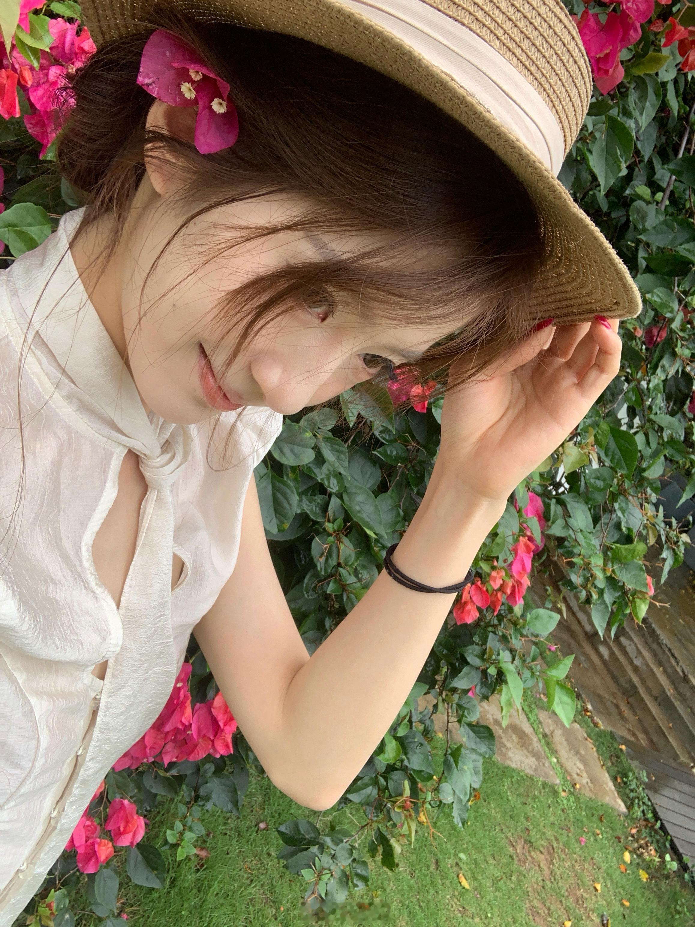 👒🍃 