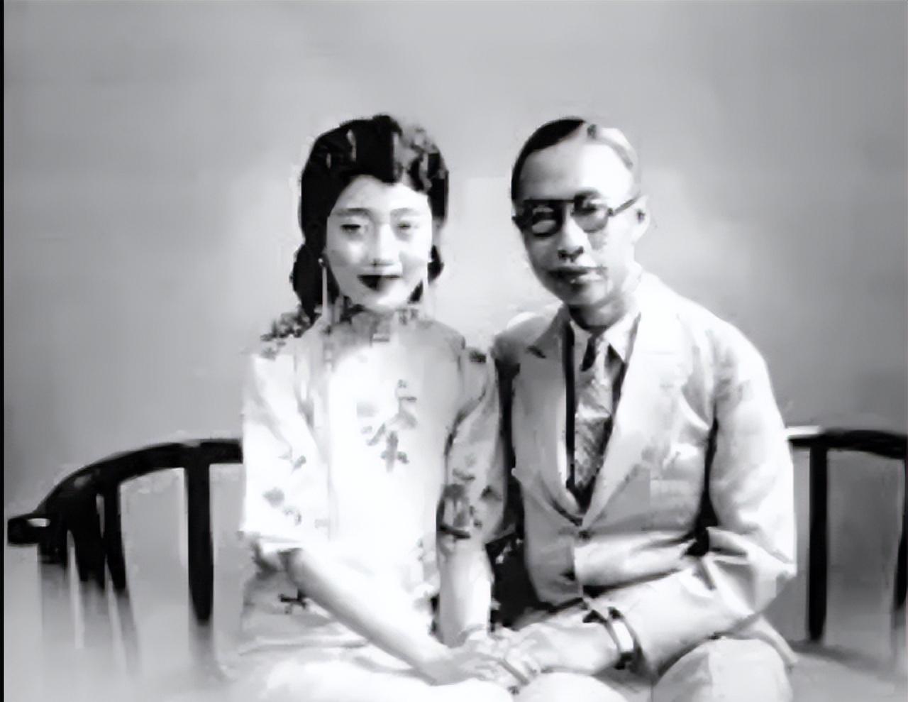 1959年，53岁的溥仪被刑满释放。

走出抚顺战犯管理所的那天，北风卷着雪粒子