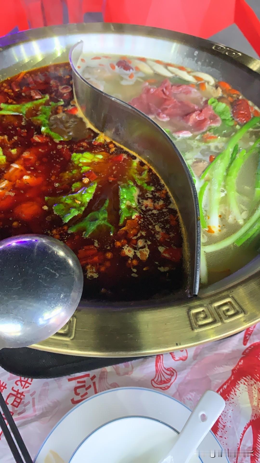 哪一种美食治愈你重庆地摊火锅🍲