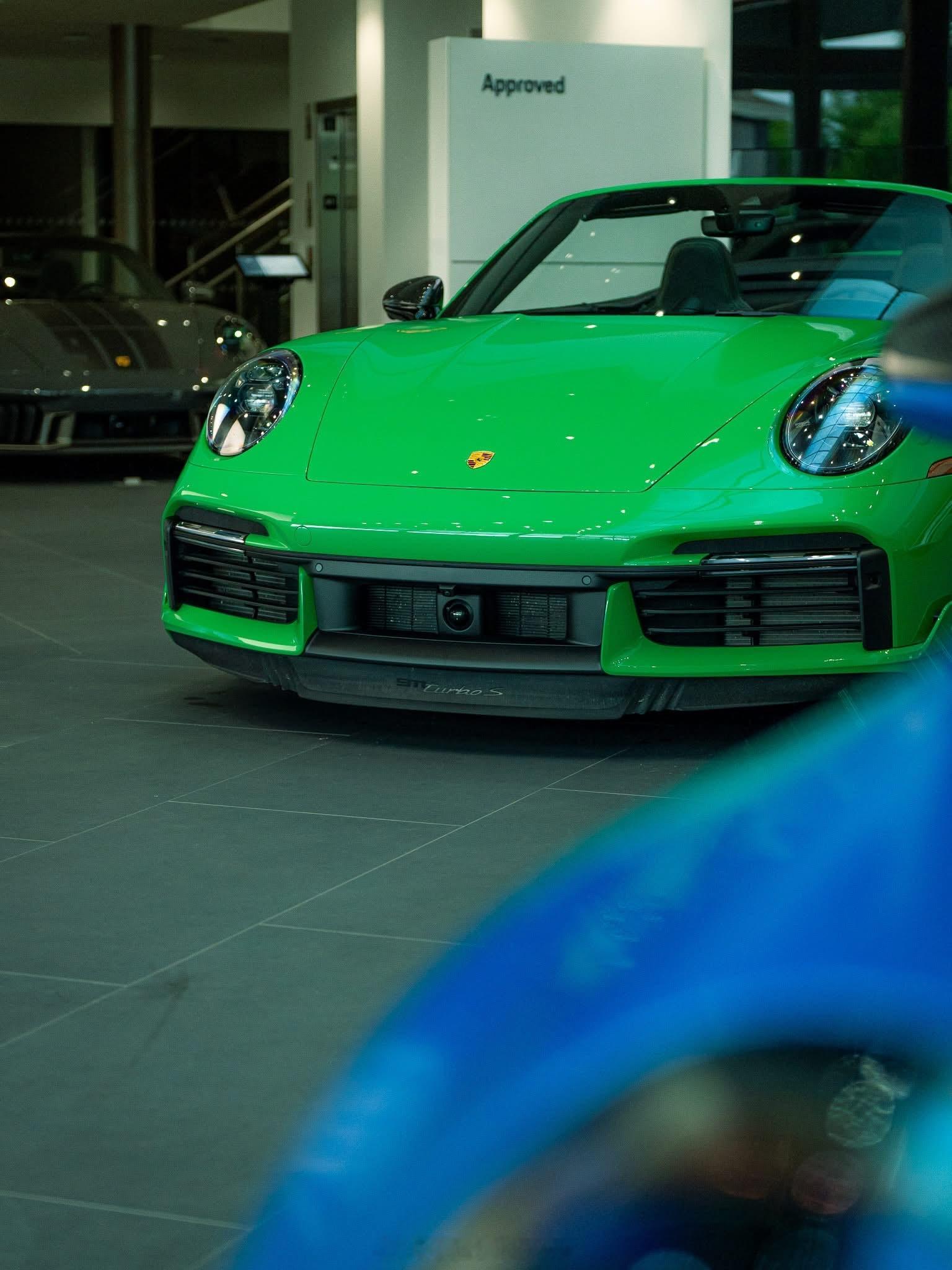 🐍🐍🐍巨蟒绿🐍🐍911 Turbo S Cabriolet 