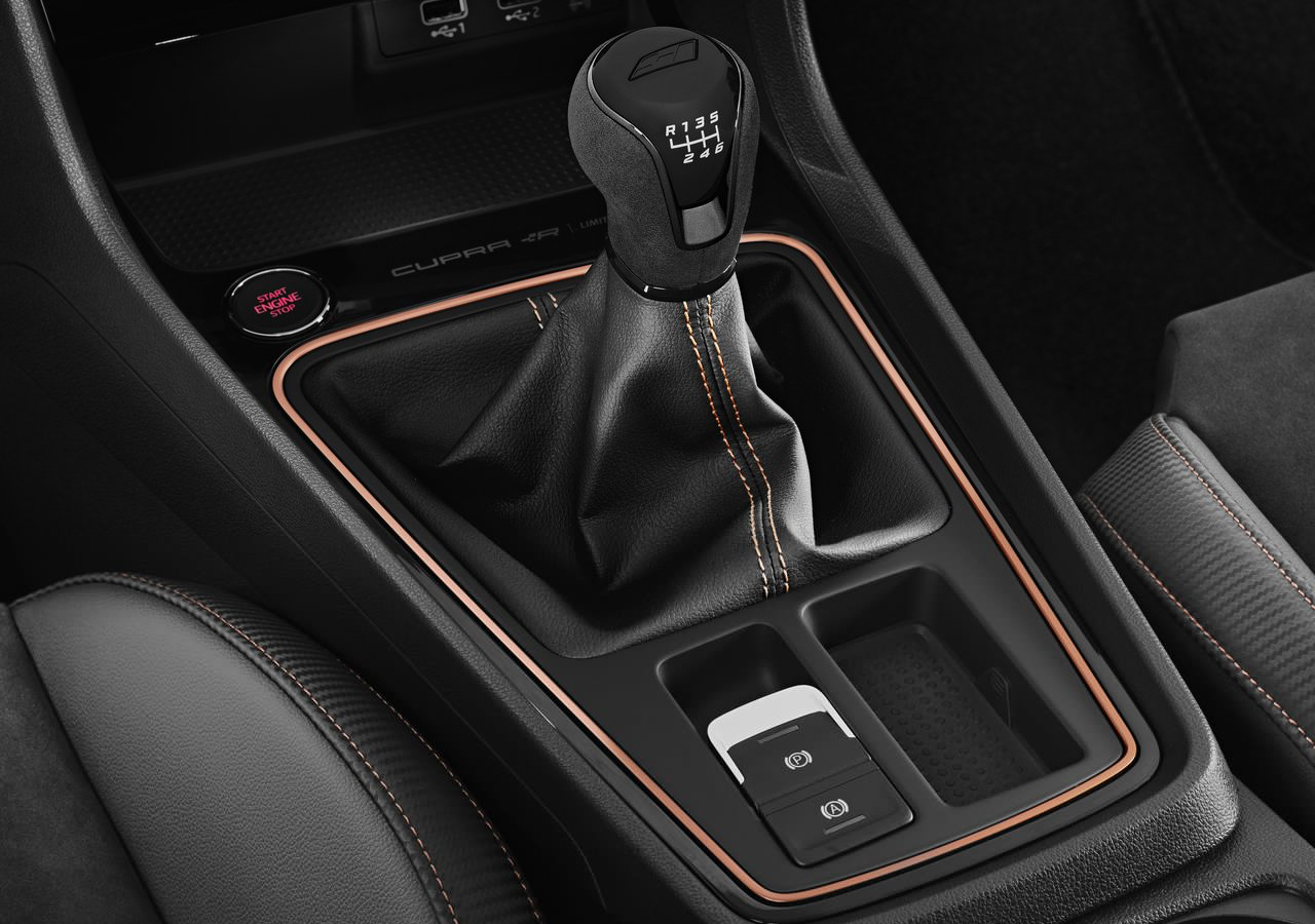 西雅特  2018 SEAT Leon Cupra R ，大众MQB平台打造的限