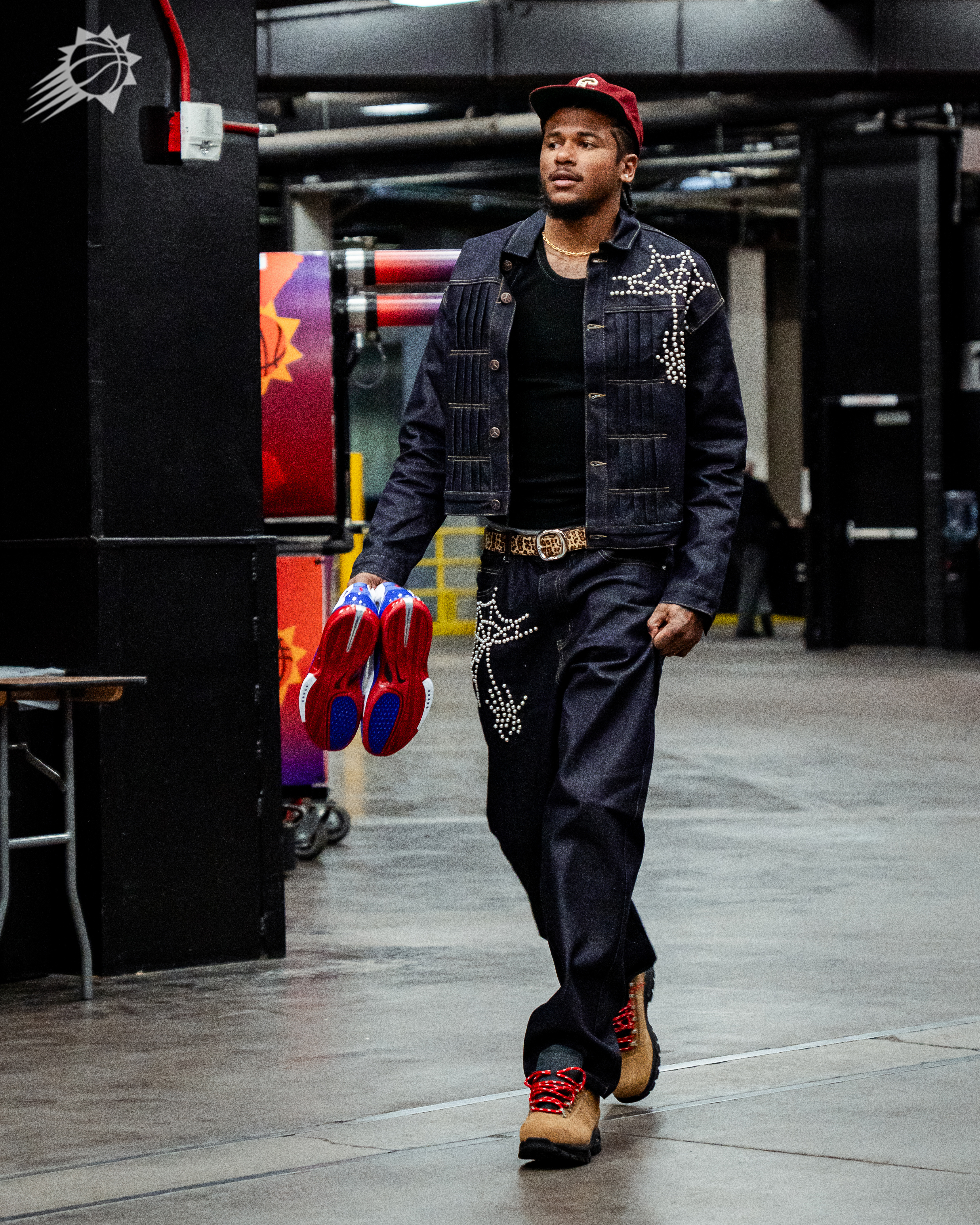 周日早起看球了！魔术vs太阳 ｜菲尼克斯太阳