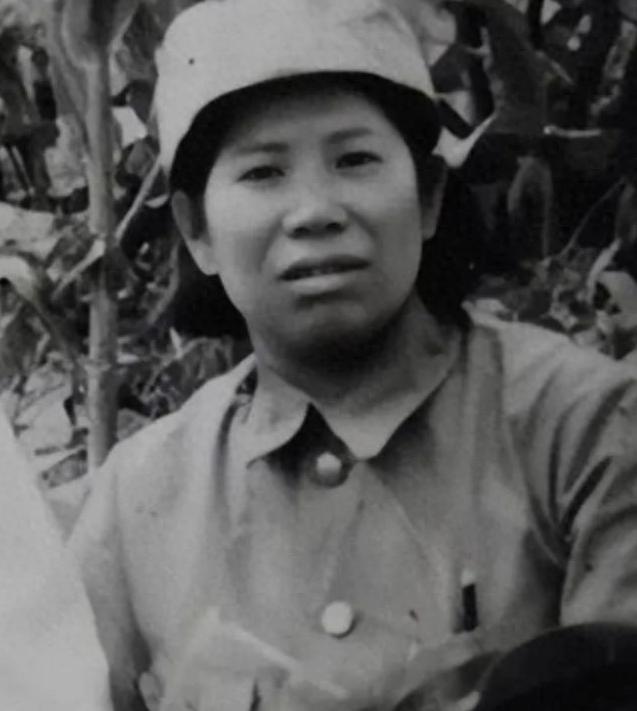 1939年，日军牢房里抓进来一个特别的女囚，其他被捕战士被抓后都一言不发，唯独她