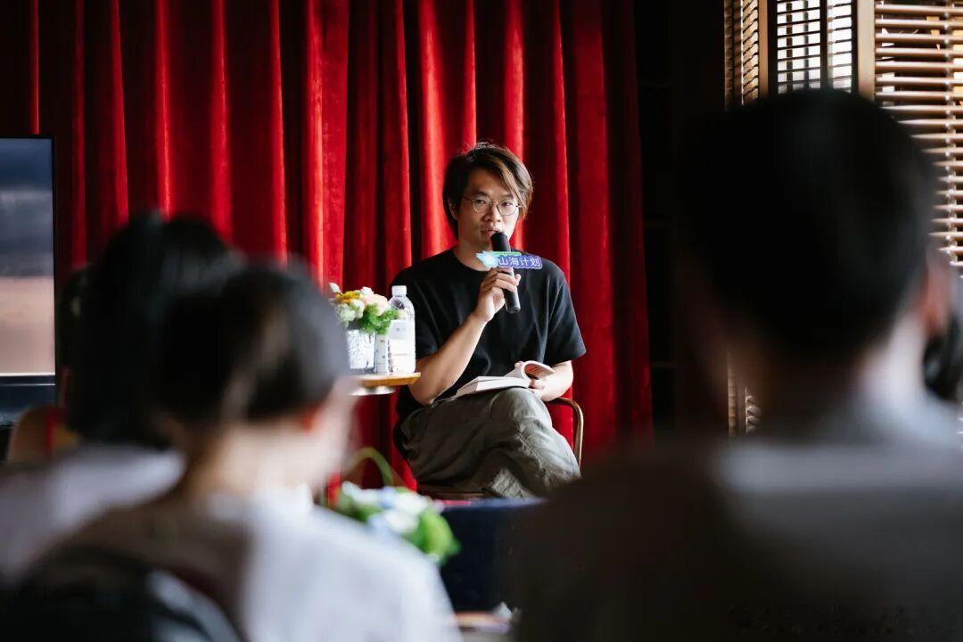 索耳公开课｜让“南方”从被凝视者变成讲述者2026山海训练营迎来作家索耳的公开课