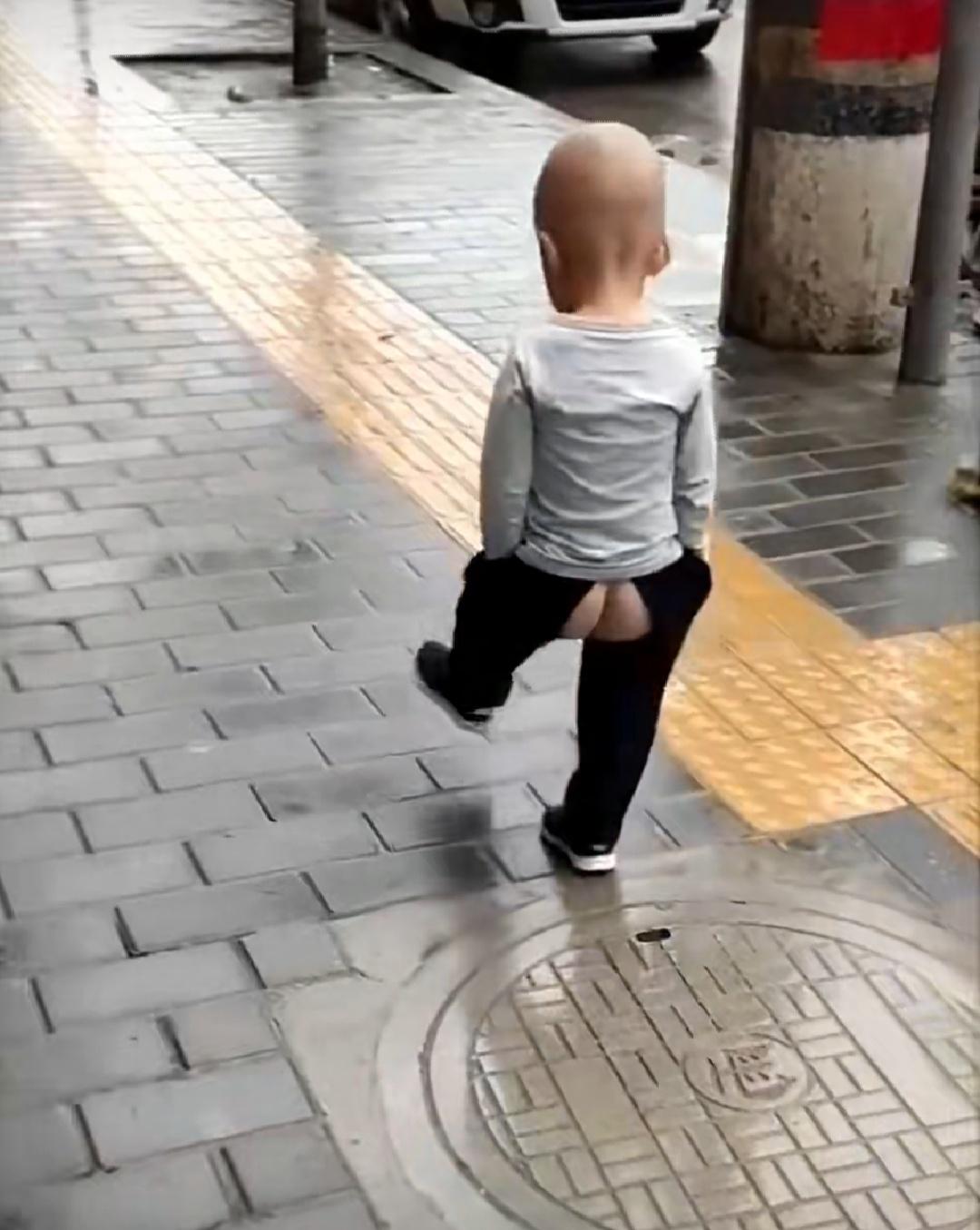 哥的帅气，与生俱来[笑哭]