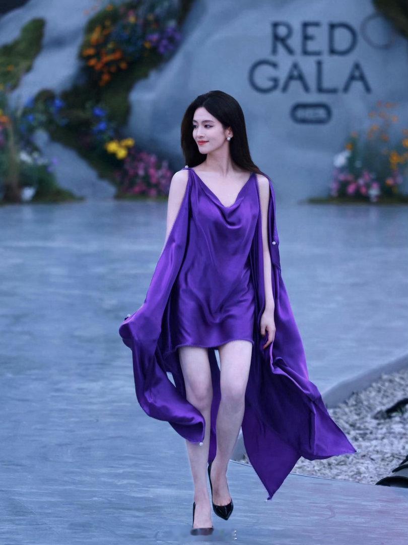 陈昊宇 