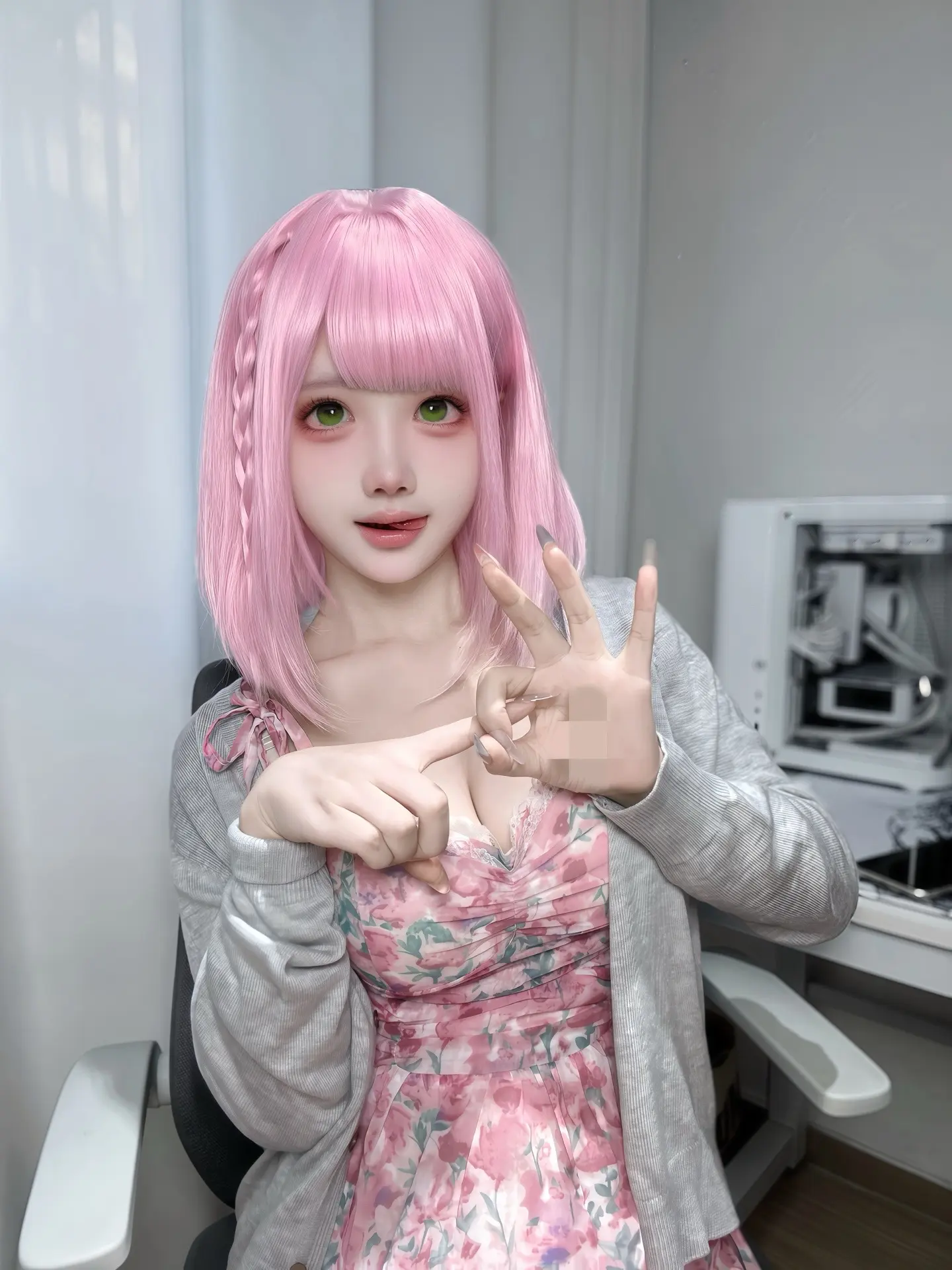 我们的红线藏在血管里。