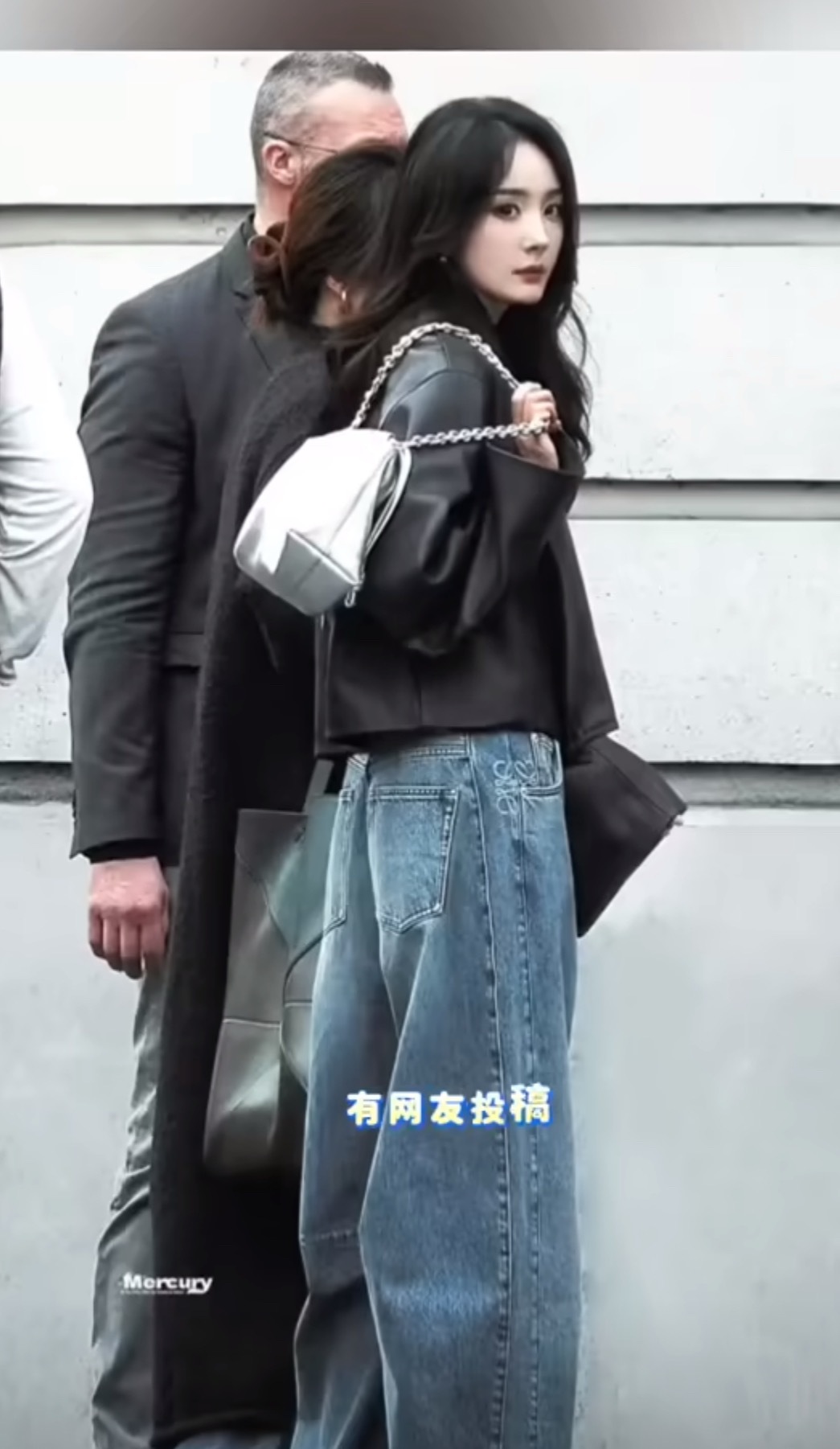 弯刀裤惊艳是因为人长得好看，和裤子不太相关[笑cry] ​​​