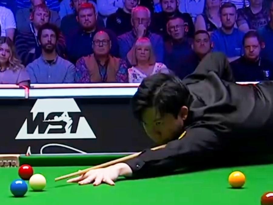 英锦赛快讯！雷佩凡0-4落后塞尔比，挺进16强希望渺茫！
 
 
北京时间12月