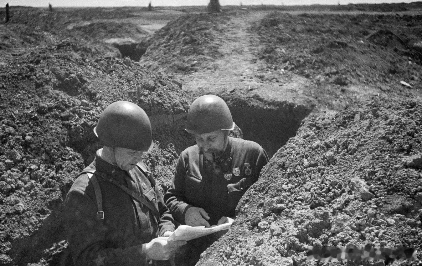 1942年5月苏军克里米亚方面军第51集团军司令Владимир Николае