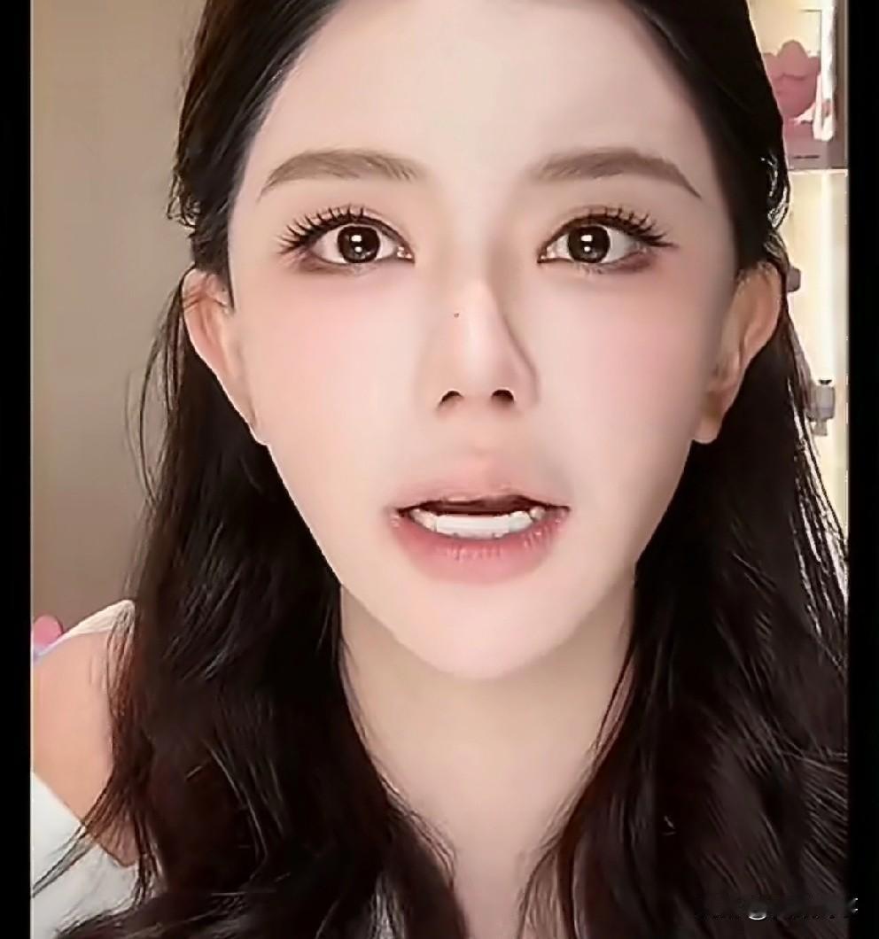 韩安冉说跟过我的男人没有一个可怜的，我嫁到哪家发哪家！

          你