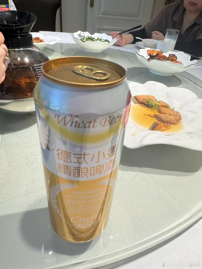 中午照例陪老爸吃饭，87岁的老爸是南开大学数学系学霸，除了政治课代表不能做，当年